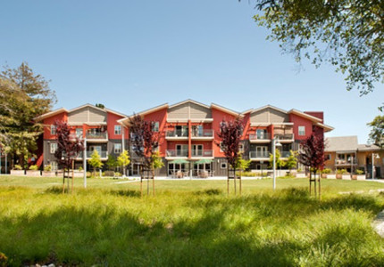 Bay Ave Apartments