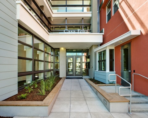 Casa Feliz Apartments Entry