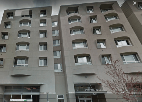 Oxford Plaza Apartments