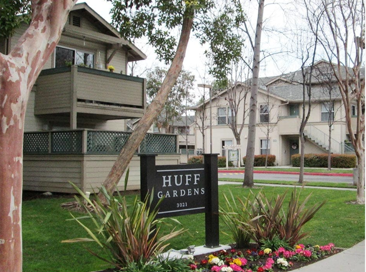 Huff Gardens
